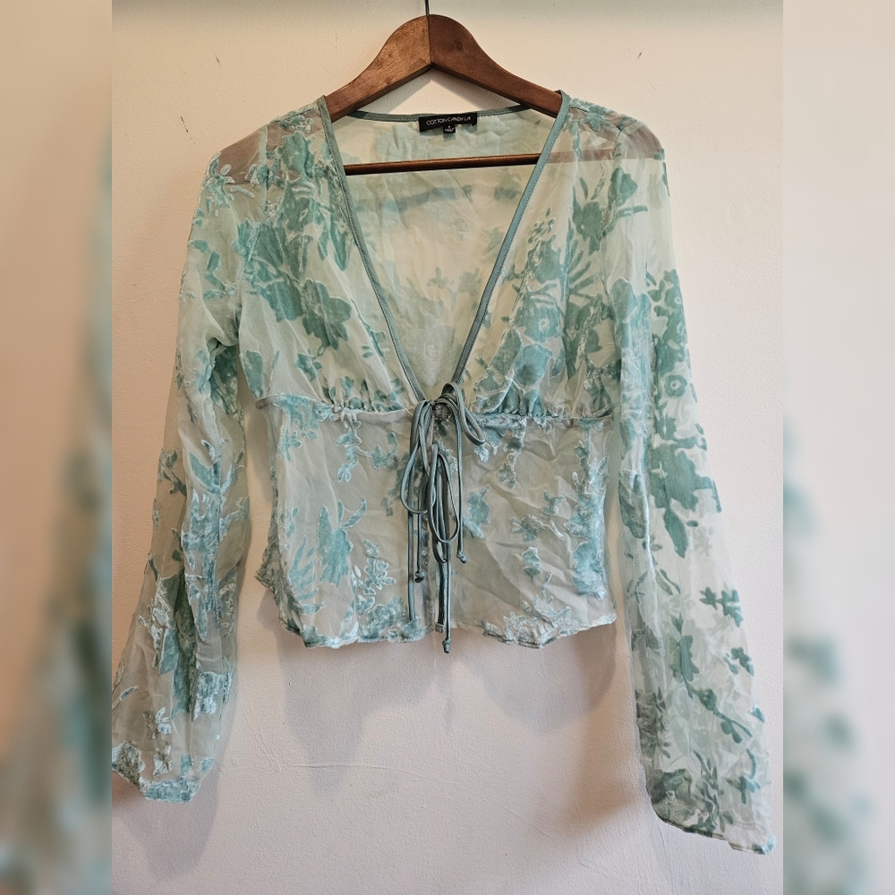 Mesh Tie Front Top